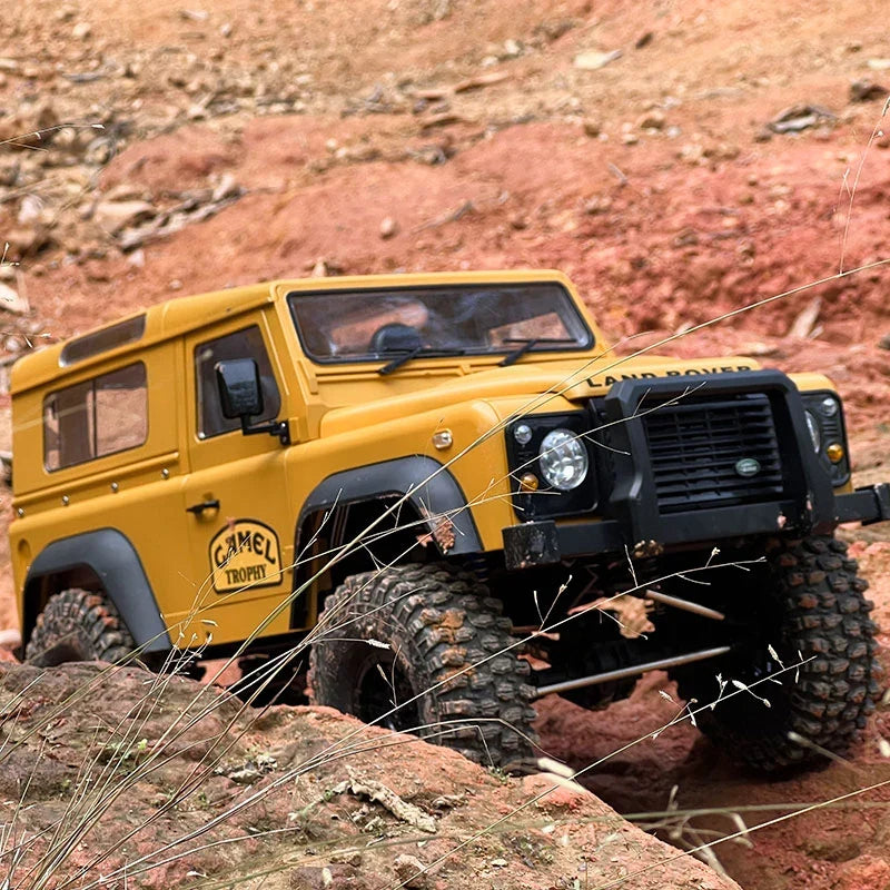 MNRC MN999 Defender D90 RC crawler side view